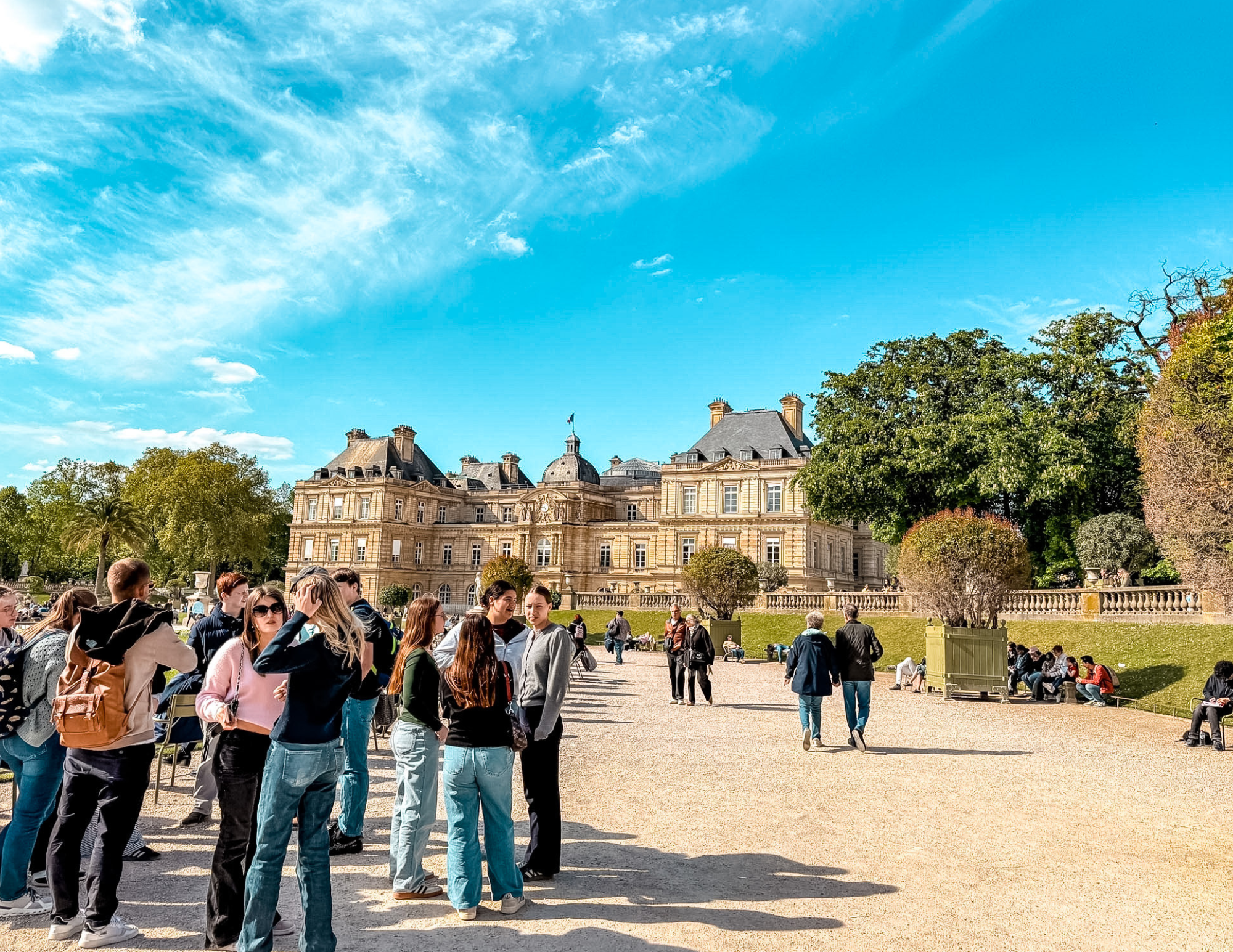 Luxembourg Gardens Paris Guide (4).png